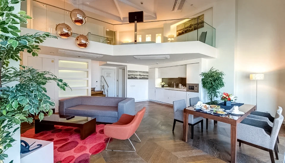 هتل الیزیوم تکسیم استانبول